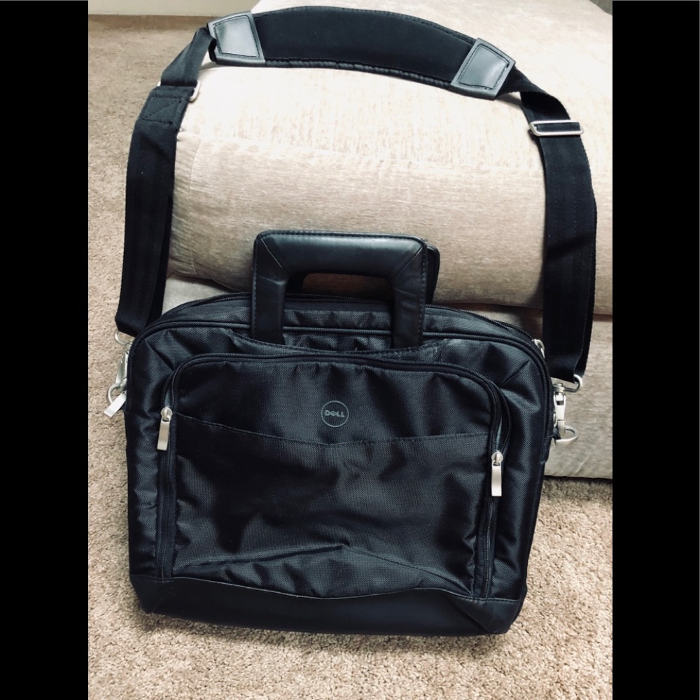 Black Dell 15 inch laptop bag.